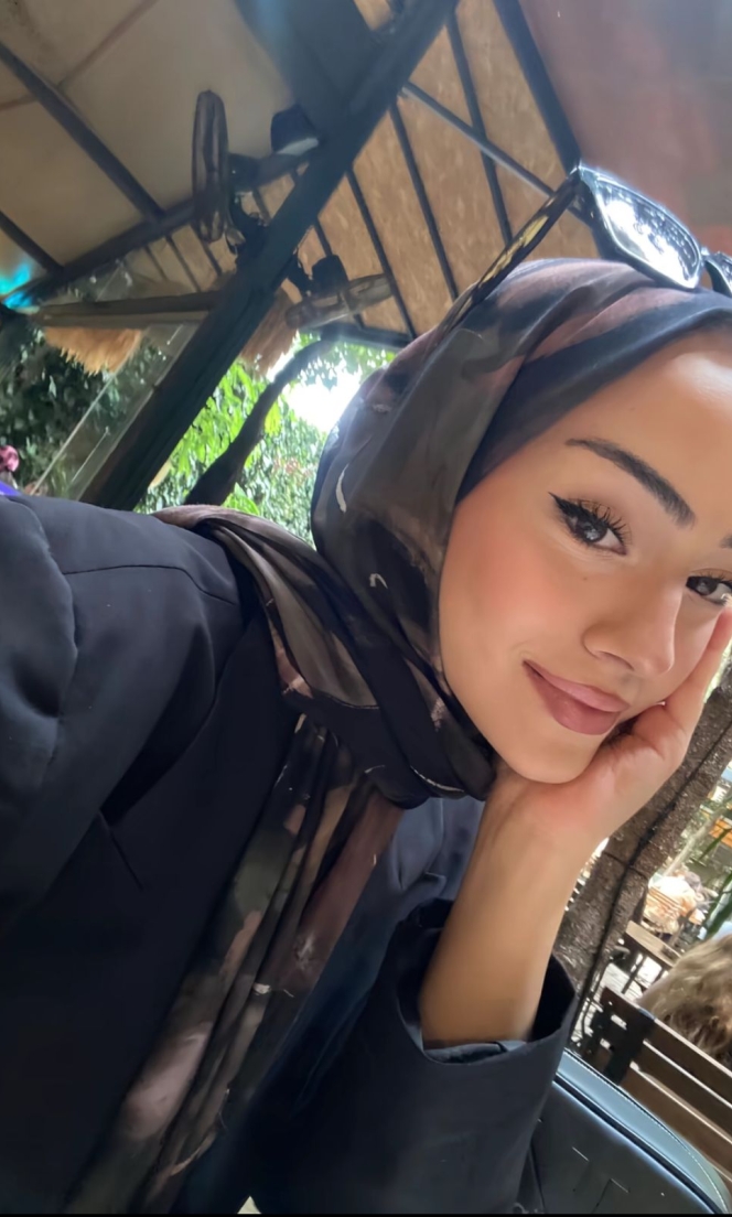 Kapalı Görükle Escort Bayan Özge